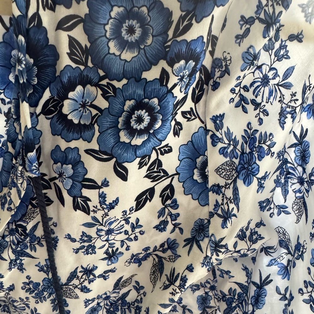 NWOT-Gorgeous R Vivimos Blue & White flowing midi dress-size Small - Picture 6 of 9